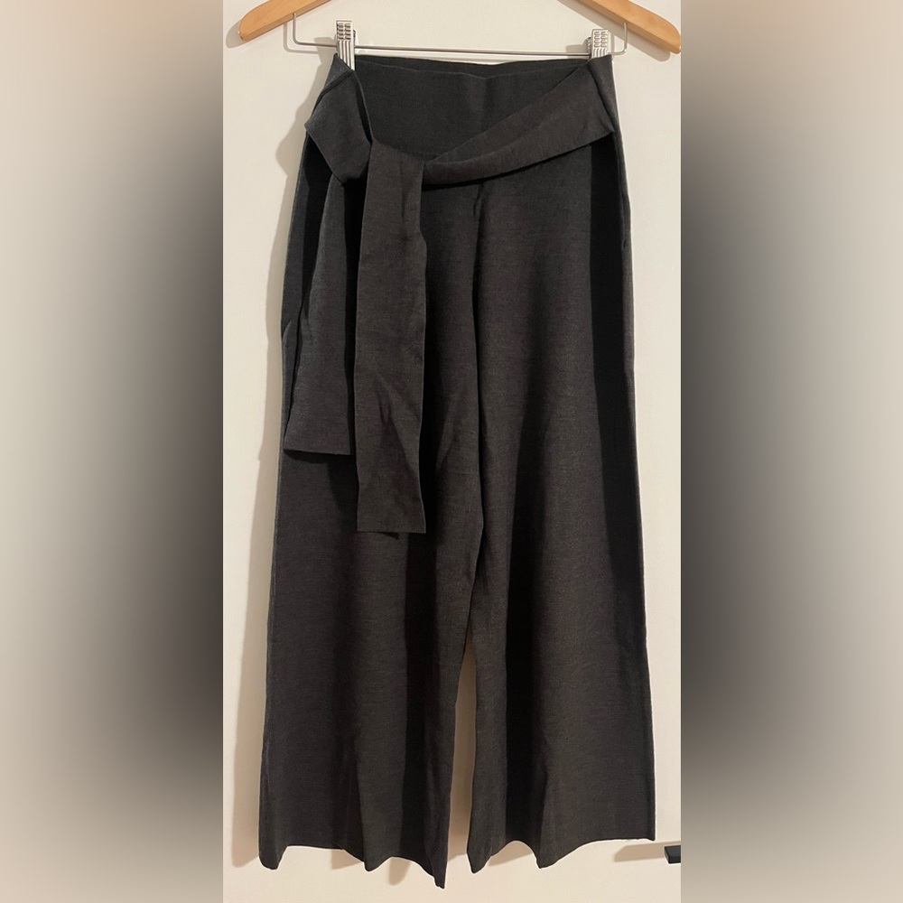 Moth by Anthropologie tie-front wool blend cropped pants - S - dark grey